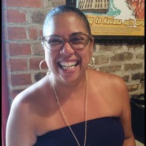 Meet your Posher, Pamela